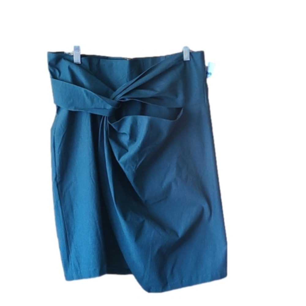 𝅺5/$25 (b1-15) forest green wrap skirt 16